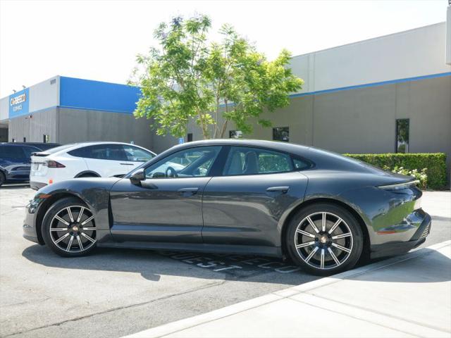 2021 Porsche Taycan Base