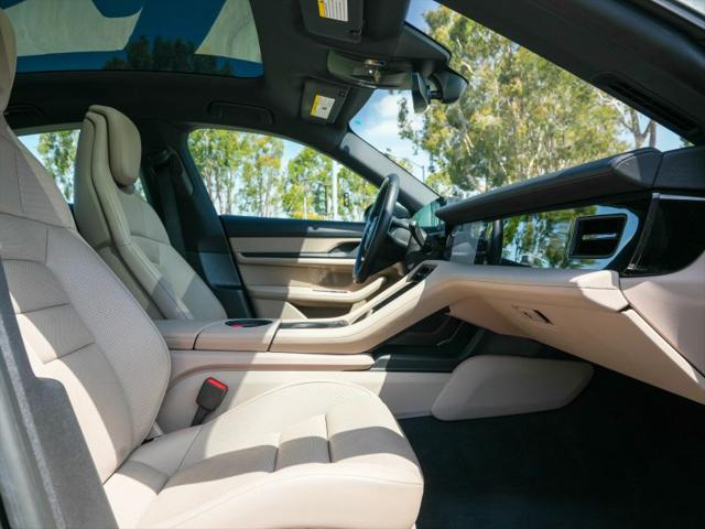 2021 Porsche Taycan Base