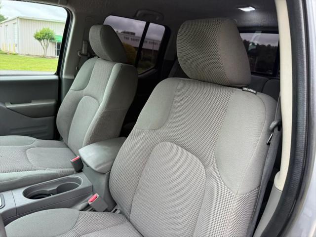 2016 Nissan Frontier SV