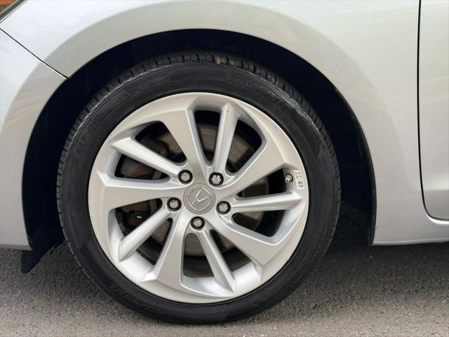 2017 Acura ILX AcuraWatch Plus Package