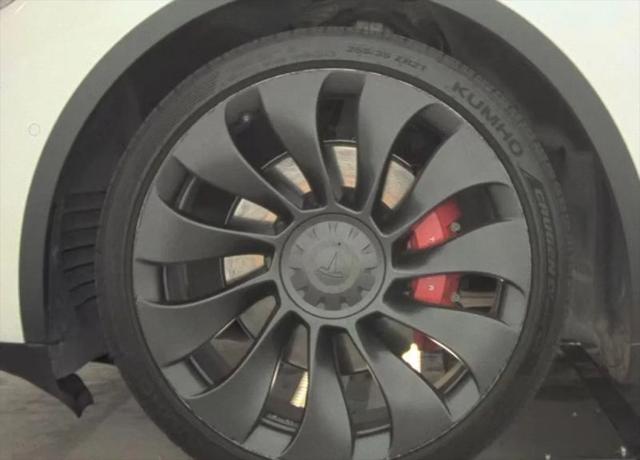 2022 Tesla Model Y Performance Dual Motor All-Wheel Drive