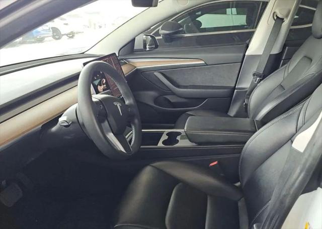 2022 Tesla Model 3 Rear-Wheel Drive