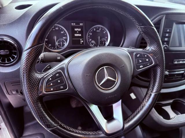 2022 Mercedes-Benz Metris Base