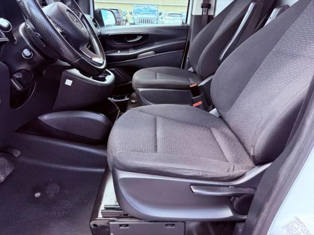 2022 Mercedes-Benz Metris Base
