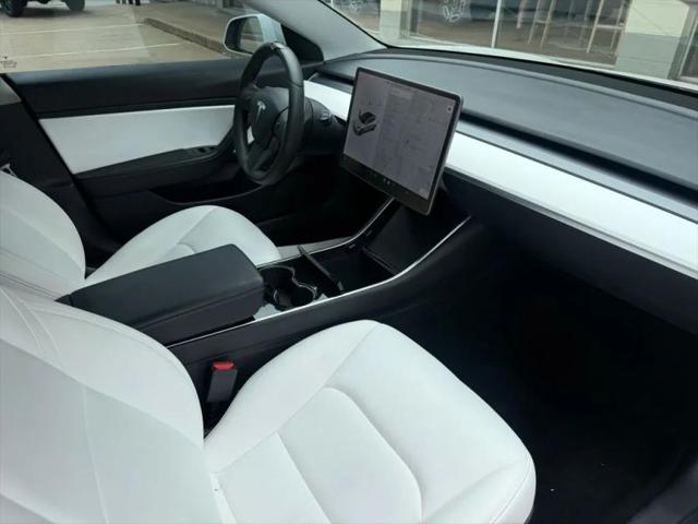 2020 Tesla Model 3 Standard Range Plus Rear-Wheel Drive