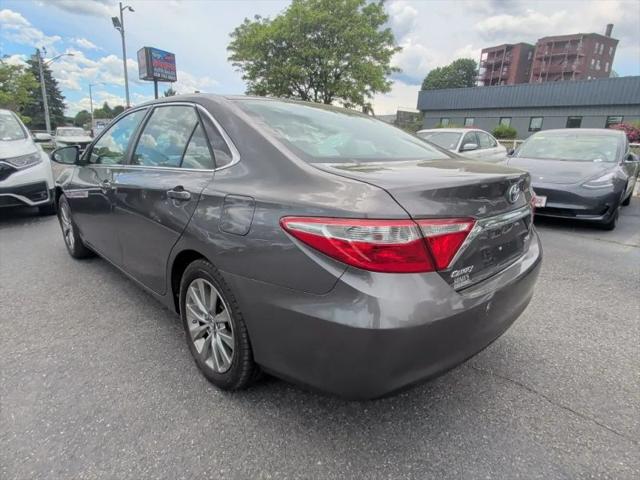 2016 Toyota Camry XLE