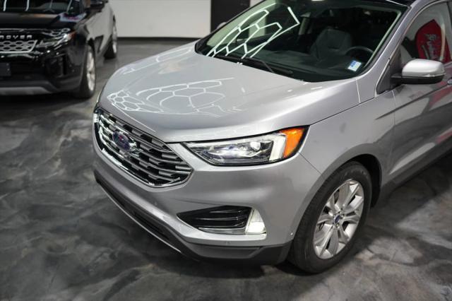 2020 Ford Edge Titanium