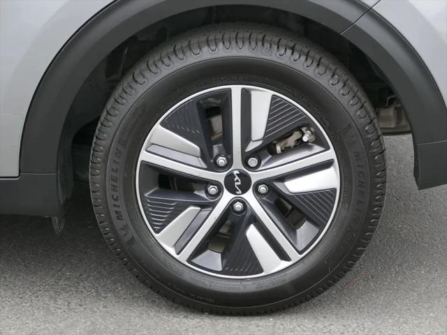2022 Kia Niro EX Premium