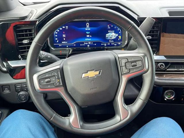 2023 Chevrolet Silverado 1500 4WD Crew Cab Short Bed RST
