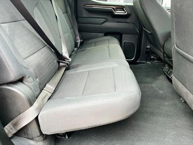 2023 Chevrolet Silverado 1500 4WD Crew Cab Short Bed RST