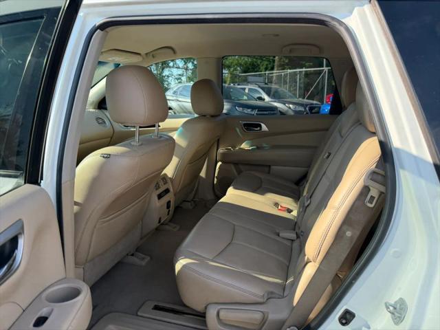 2015 Nissan Pathfinder SL