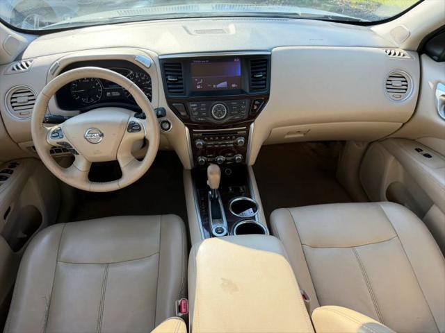 2015 Nissan Pathfinder SL