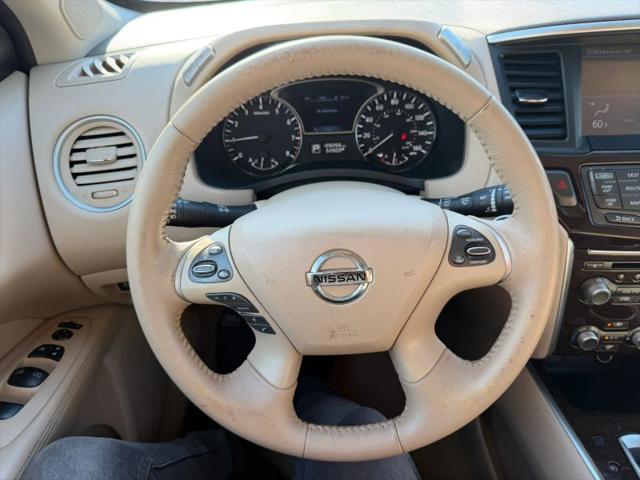 2015 Nissan Pathfinder SL