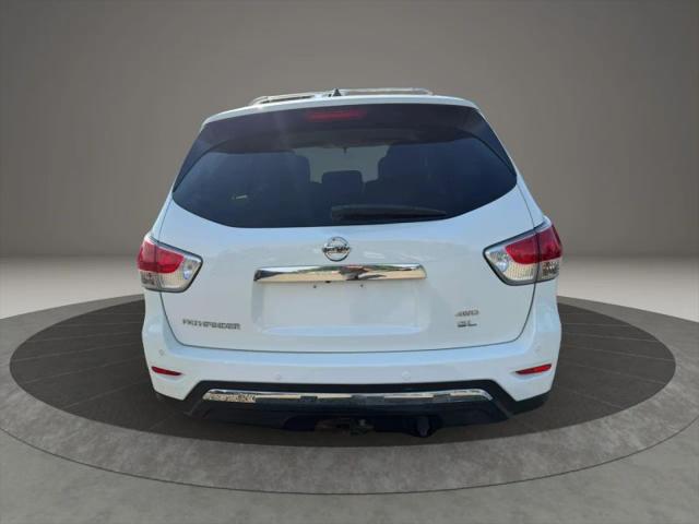 2015 Nissan Pathfinder SL
