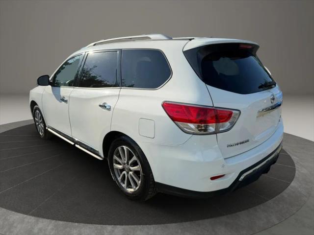 2015 Nissan Pathfinder SL