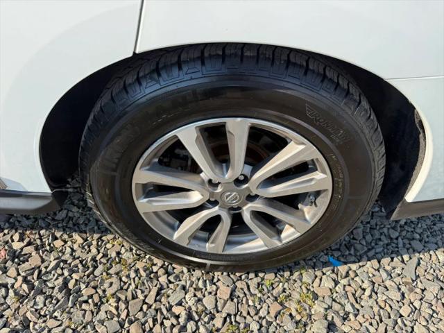 2015 Nissan Pathfinder SL