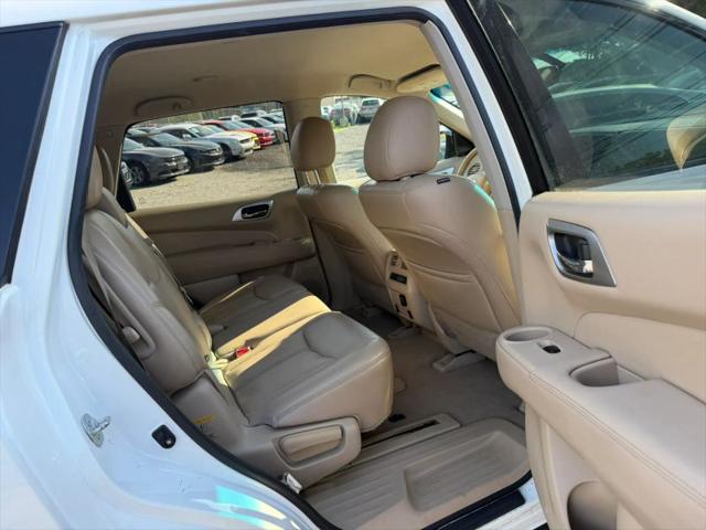 2015 Nissan Pathfinder SL