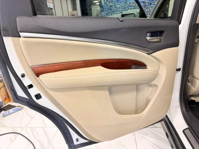 2017 Acura MDX w/Advance Package