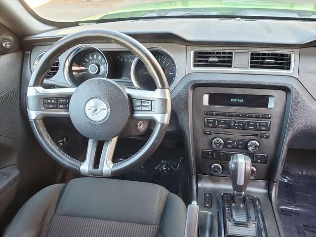 2013 Ford Mustang V6