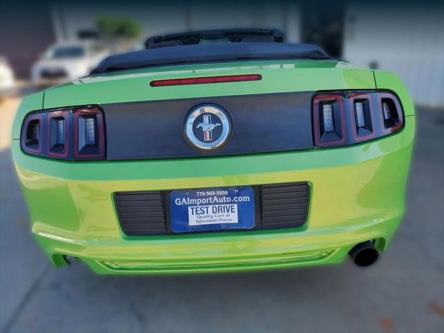 2013 Ford Mustang V6