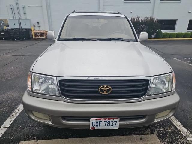 2001 Toyota Land Cruiser Base