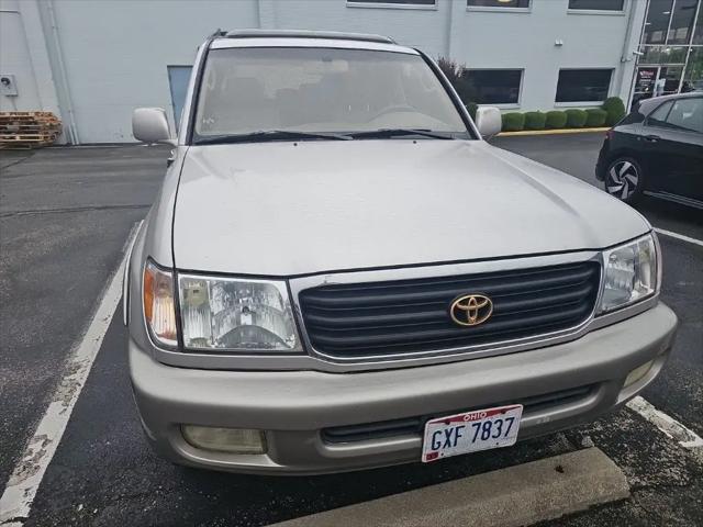 2001 Toyota Land Cruiser Base