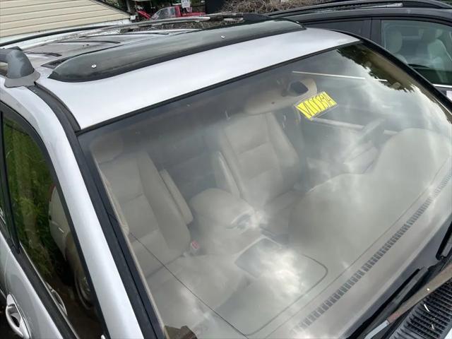 2001 Toyota Land Cruiser Base