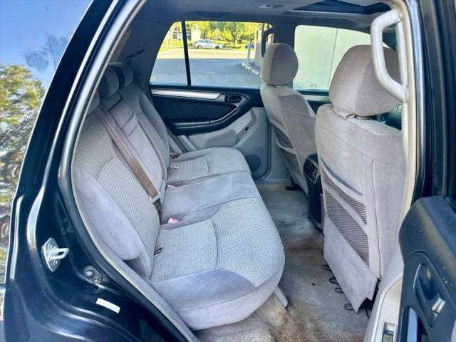 2004 Toyota 4Runner SR5 V6
