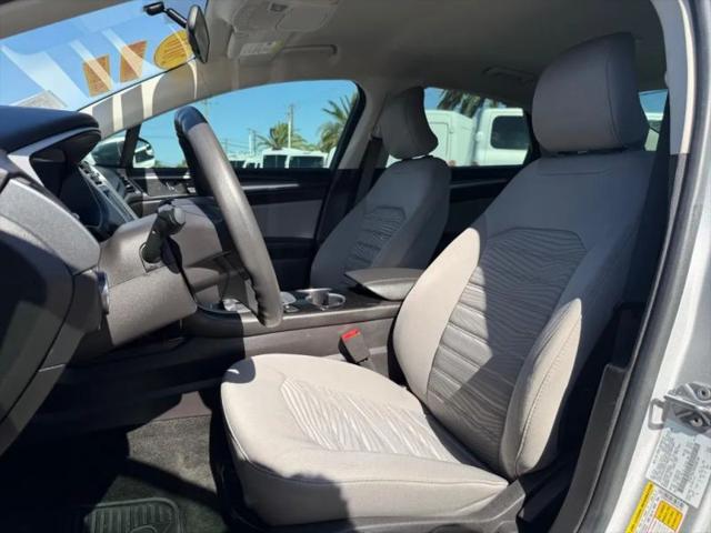 2016 Ford Fusion S