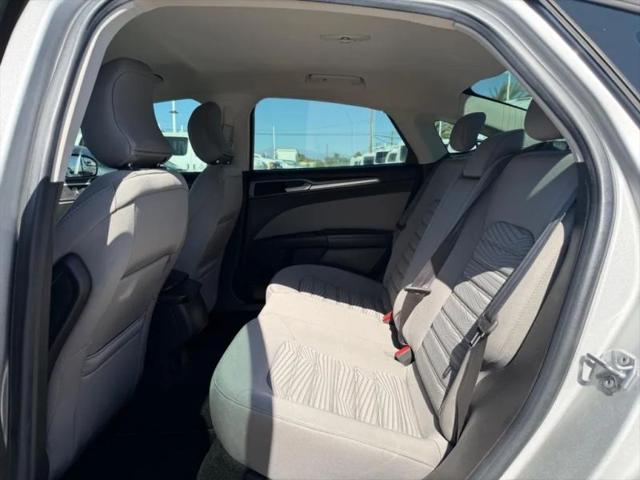 2016 Ford Fusion S