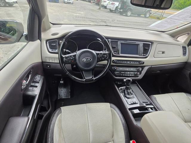 2015 Kia Sedona SX Luxury