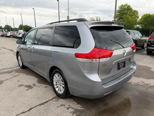 2011 Toyota Sienna XLE V6