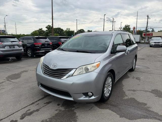 2011 Toyota Sienna XLE V6