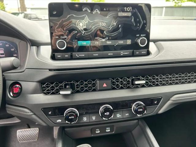 2025 Honda Accord Sedan SE