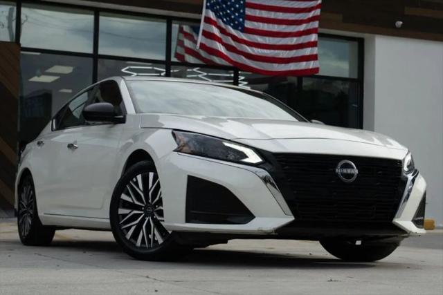2025 Nissan Altima SV FWD