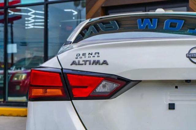 2025 Nissan Altima SV FWD