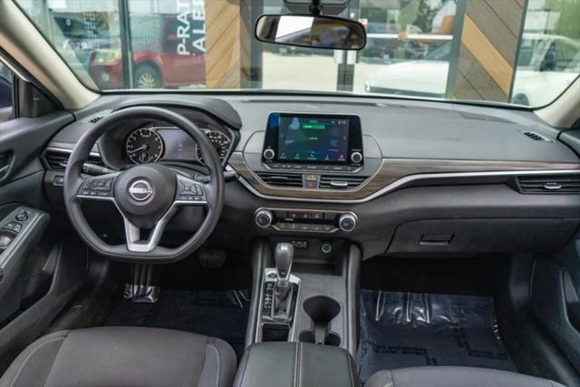 2025 Nissan Altima SV FWD