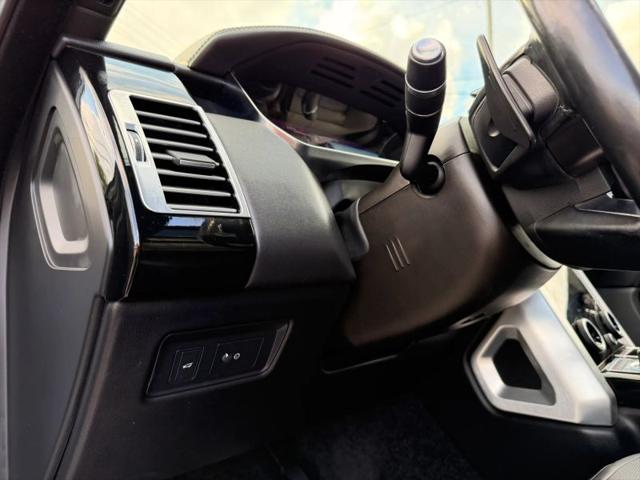 2020 Land Rover Range Rover P525 HSE