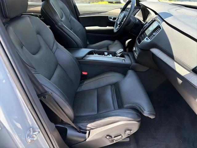 2024 Volvo XC90 B6 Ultimate Bright Theme 7-Seater