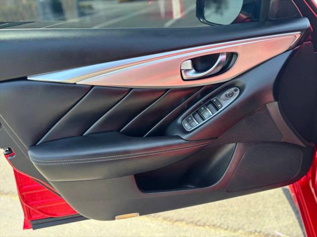 2021 INFINITI Q50 LUXE