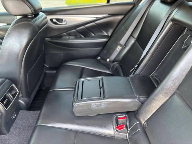 2021 INFINITI Q50 LUXE