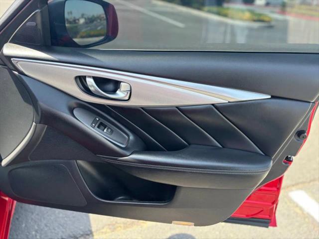 2021 INFINITI Q50 LUXE