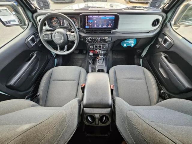 2024 Jeep Wrangler 4-Door Willys 4x4