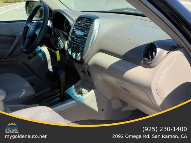 2005 Toyota RAV4 Base