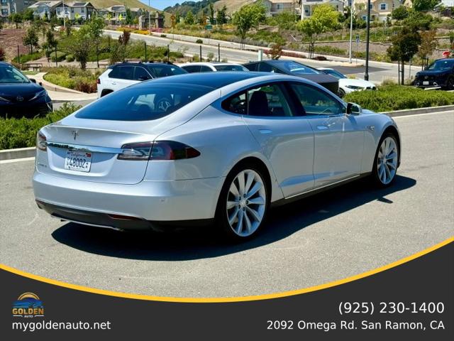 2013 Tesla Model S Base