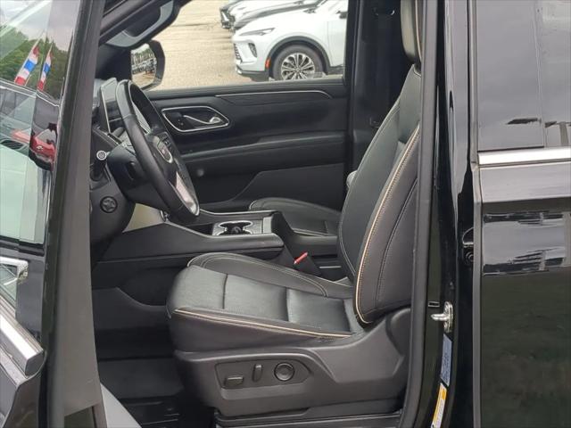 2023 GMC Yukon XL 4WD SLT