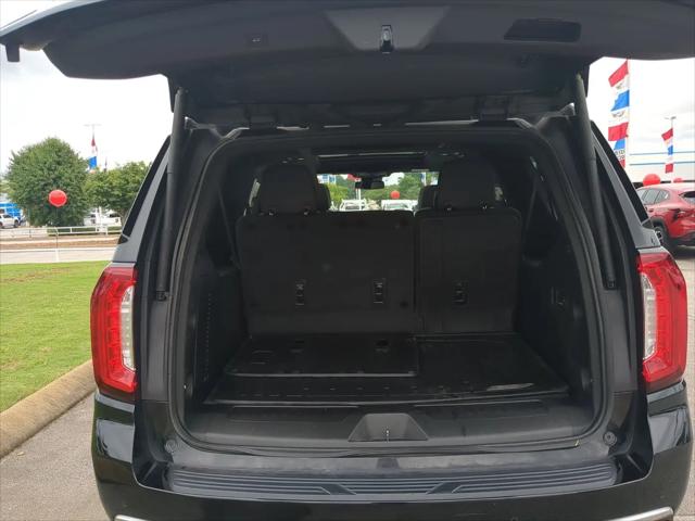 2023 GMC Yukon XL 4WD SLT