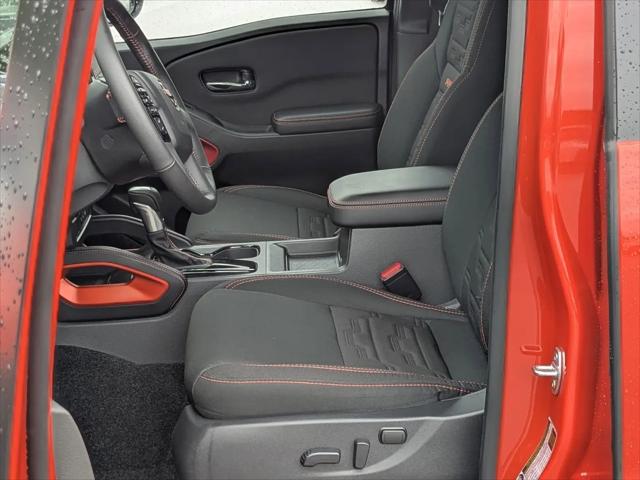 2025 Nissan Frontier Crew Cab PRO-X 4x2