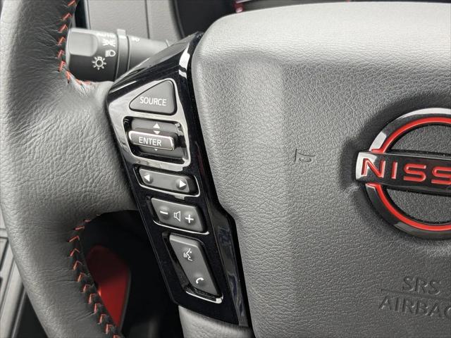 2025 Nissan Frontier Crew Cab PRO-X 4x2