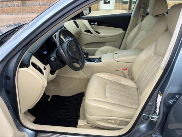 2017 INFINITI QX50 Base